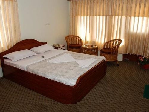 Hotel Lake House Покхара Экстерьер фото